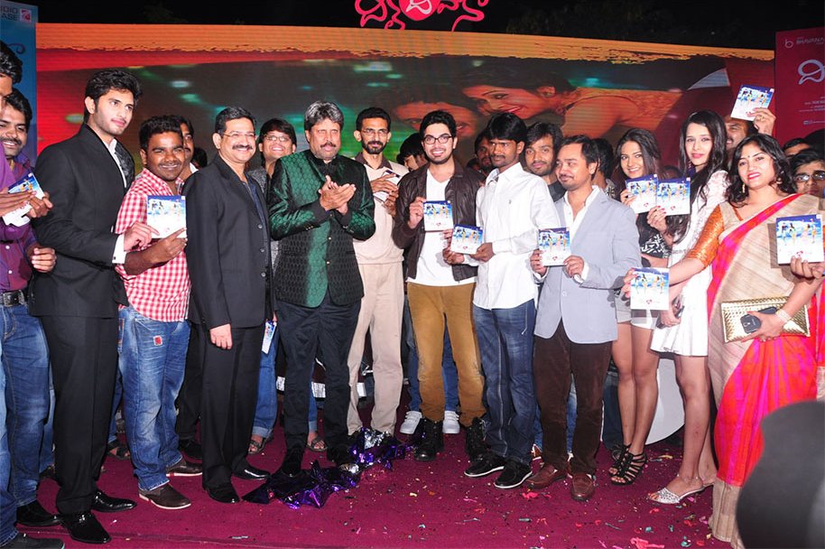 Dil-Deewana-Audio-Launch-by-Kapil-Dev